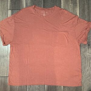 American Eagle Soft & Sexy Pocket T